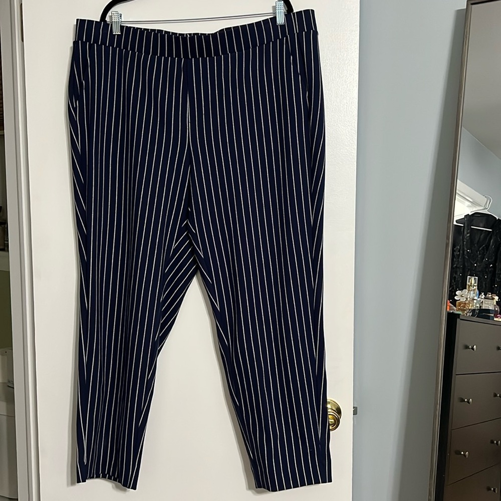 Studio by Torrid pull on relaxed taper luxe ponte high rise pant TALL